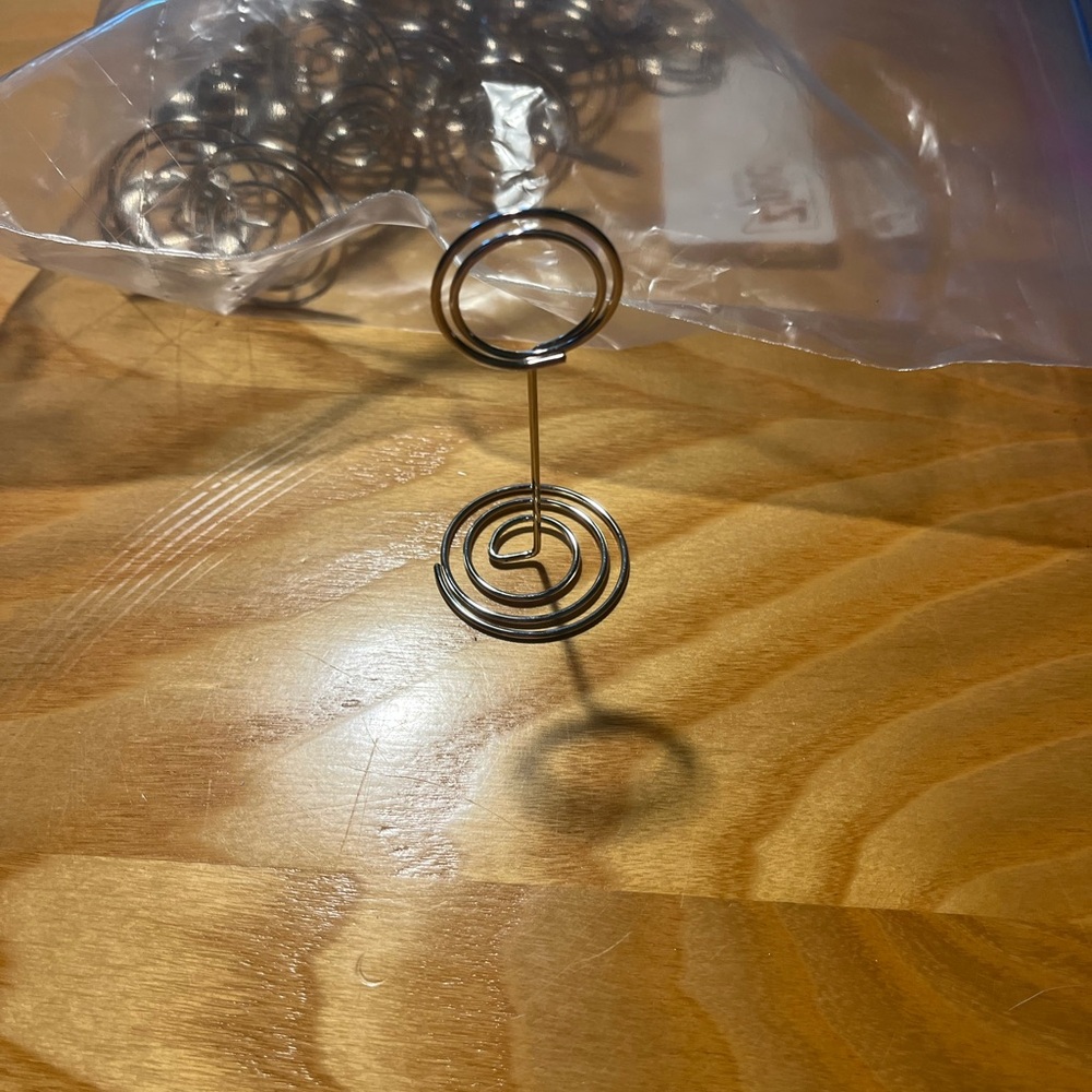 Silver Spiral Photo Holder (24)